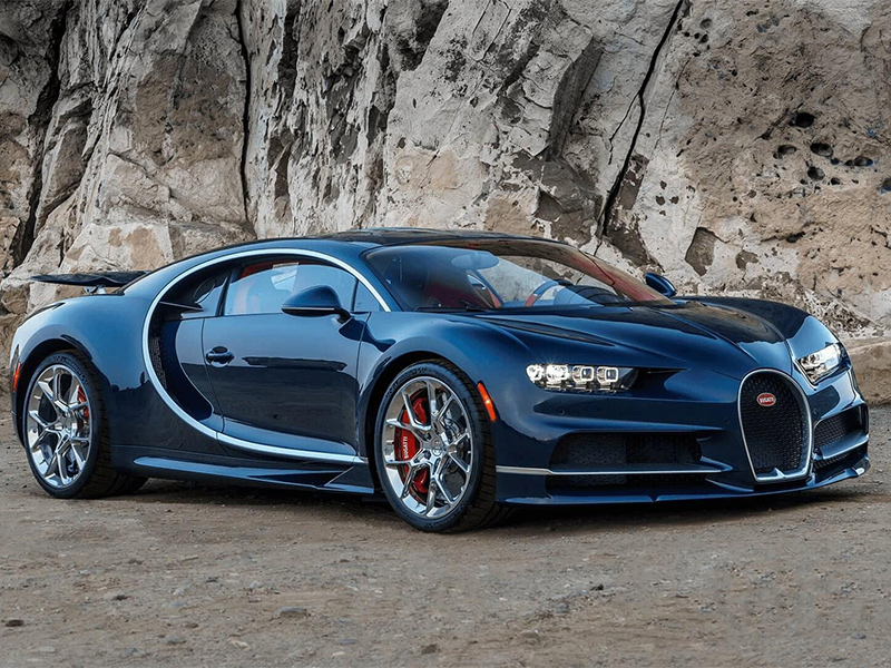 سيارة بوغاتي شيرون الجديدة: مواصفات وإمكانات تضعها في المقدمة